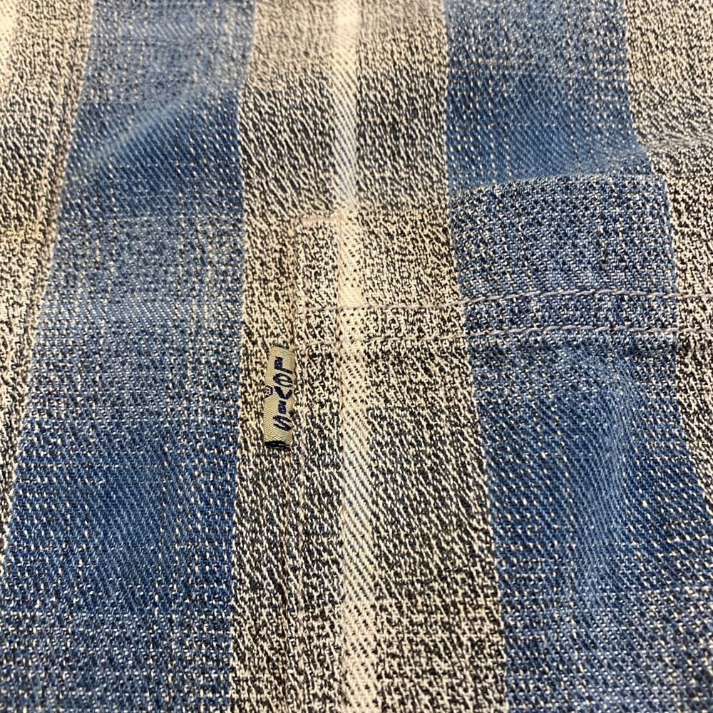 Levi’s Vintage Denim Plaid Shirt - Picture 6 of 16